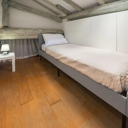 Alta - Funicolare 아파트 *