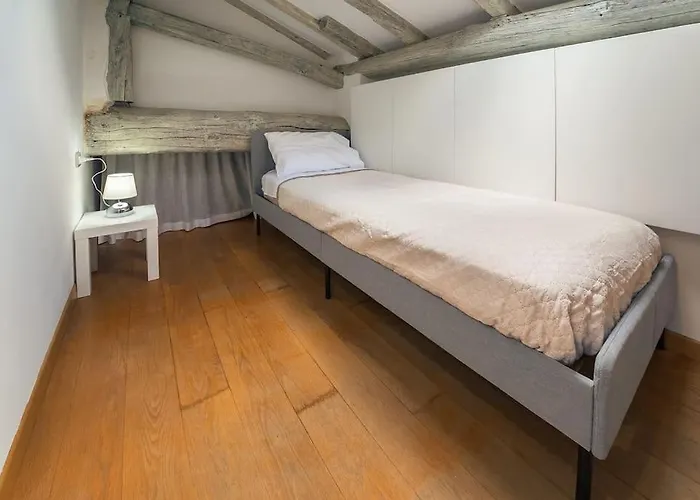 Alta - Funicolare Apartment *